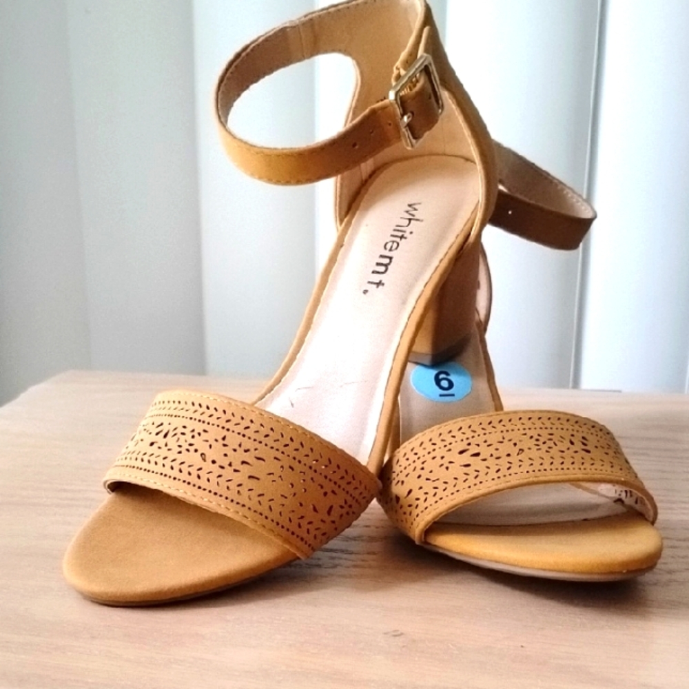 White Mountain Ankle Strap Heels. Worn One Time. Excellent Condition.